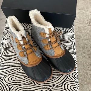 Sorel out and about boot